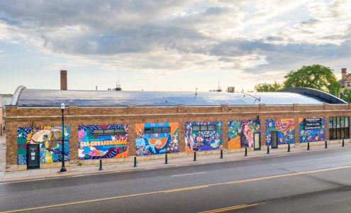 MacRostie Art Center