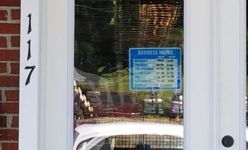 LuElla's Gift Market