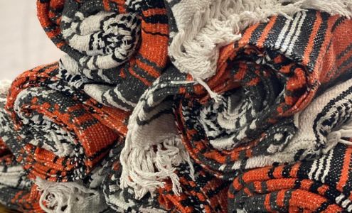 Small Town Charm Boutique and Salon 515 North 5th St, Honey Grove Texas 75446