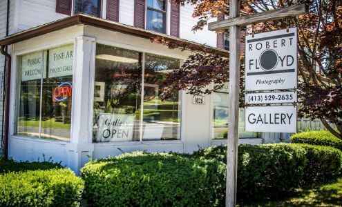 Robert Floyd Photo Gallery and Learning Center Southampton