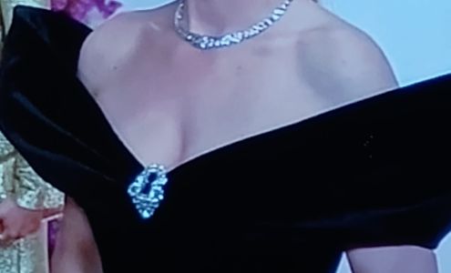 Le Ann's Bridal, Quinceanera & Prom