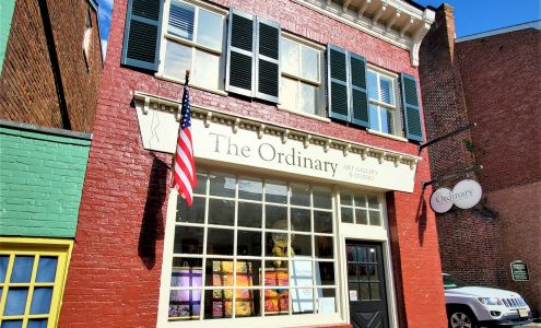 The Ordinary Art Gallery & Studio