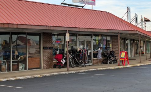 Arias Upscale Resale