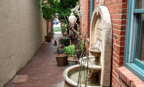 Gallery 9 Professional Artist