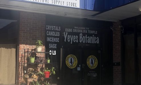 Yeye's Botanica East