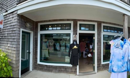 MV Tee Shirts Oak Bluffs