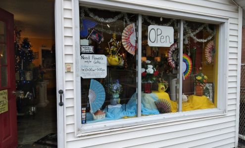 Silk Floral Designs By Gale