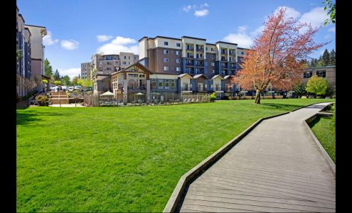 Echo Lake Apartments