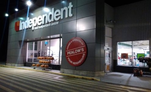 Pealow's Your Independent Grocer Creston Creston