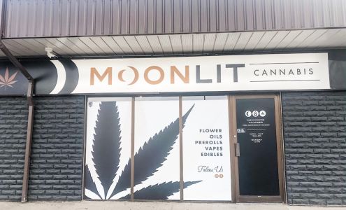 Moonlit Cannabis Carlyle