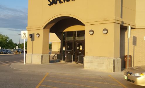 Safeway Charleswood Centre