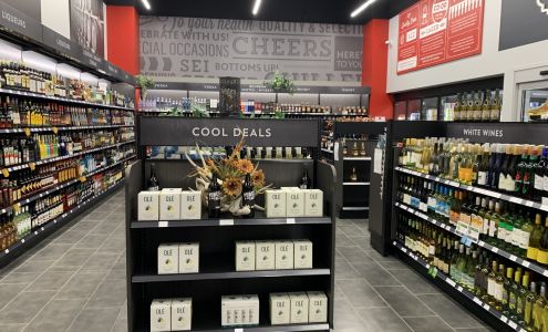 Co-op Liquor Store Gull Lake