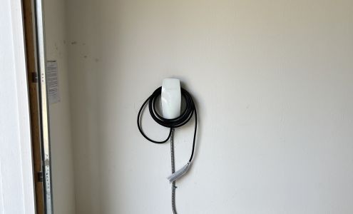 G & B Electric Co 10343 Brecksville Rd, Cleveland Ohio 44141