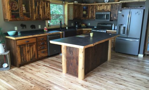 Frontier Cabinetry Deerwood