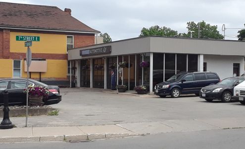 Randy's Service Centre