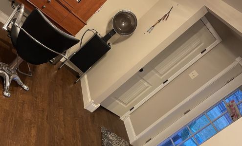 Funky Hair LLC 1451 Lock Rd, Lawrenceburg Kentucky 40342