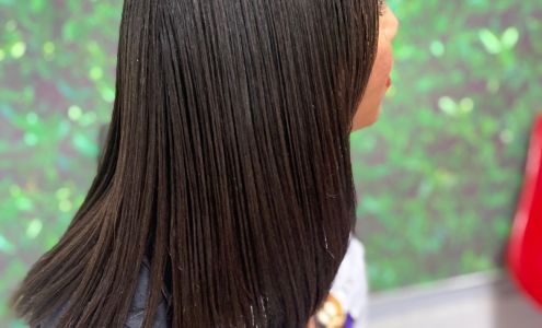 Z'Rae's Beauty Salon 302 Ave H, Levelland Texas 79336