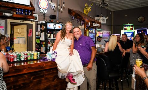 Just Fakin' Tans 121 Wedgewood Dr suite b, Columbia Illinois 62236