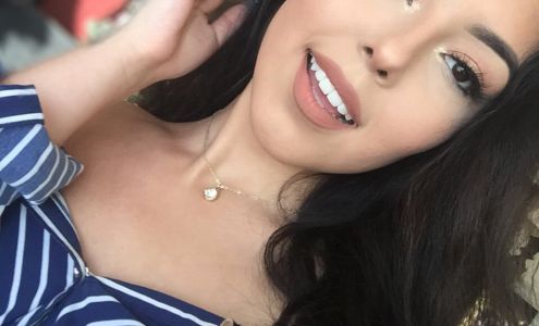 Carrie Whitfield Makeup Artist Rock Valley