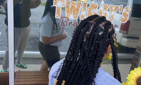 Twiggy's Braiding Bar 282 Macon Ave, Jackson Georgia 30233