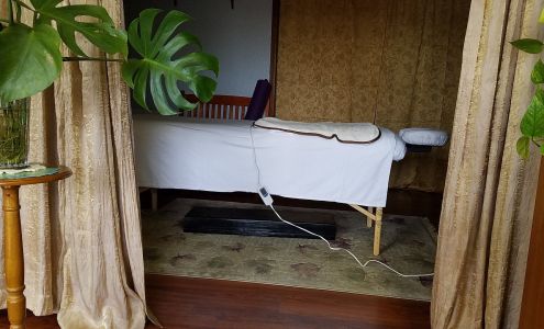 Natural Bodyworks 142 W Grant St, Lebanon Oregon 97355