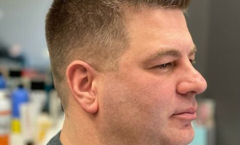 Muscle Cuts Barbershop 802 N Mulberry St #103, Elizabethtown Kentucky 42701