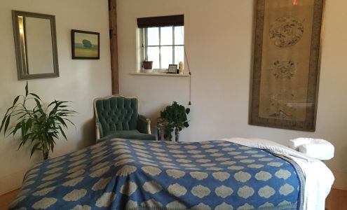Jennifer Klein Therapeutic Massage 256 Edgartown-Vineyard Haven Rd, Edgartown Massachusetts 02539