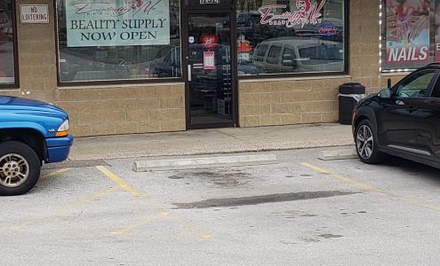 Essentially Me Beauty Supply Florissant