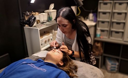 Liner Lash and Brow 102 W Chicago Blvd Suite 203, Tecumseh Michigan 49286