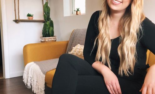 Kyana at Texture+Sage Fremont