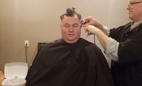 Charlevoix Barber Shop 110 Antrim St, Charlevoix Michigan 49720