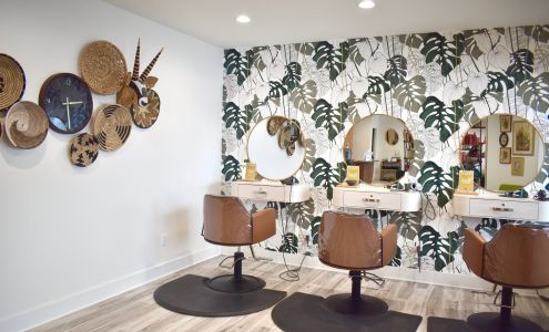 Vogue Salon 297 West Lake Street, Harbor Springs Michigan 49740