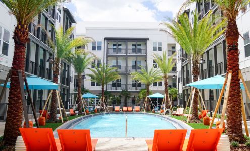 Havana Square Apartments