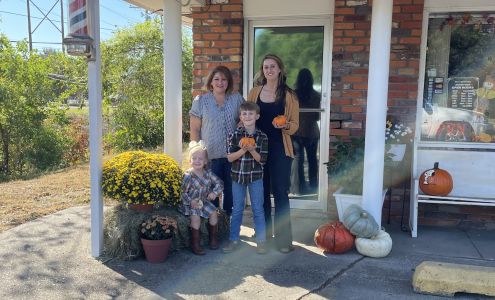 Manor Barber & Style Shop 1699 S Main St E, Greenville Mississippi 38701