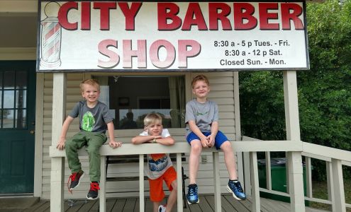 City Barber Shop 207 Main St, Grapeland Texas 75844