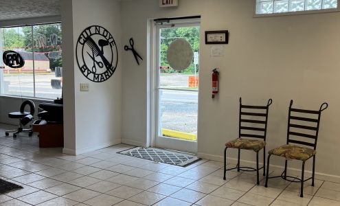 Cut N Dye 5428 Cotton Street, Graceville Florida 32440