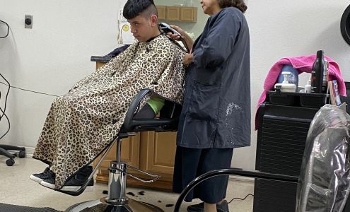 Rita's Cut & Wave 624 N Tio Ave, Weslaco Texas 78596