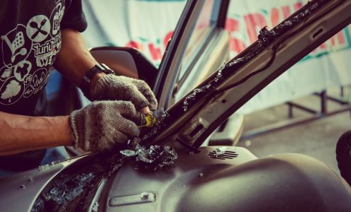 Apsley Auto Collision 150 Peterborough 504, Apsley Ontario K0L 1A0