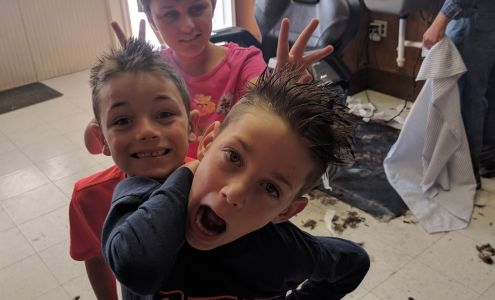 Overbrook Hair Center-Barber Shop 302 Maple St, Overbrook Kansas 66524