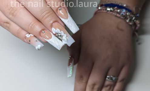 The Nail Studio LLC 606 1st Avenue, Dodge City Kansas 67801