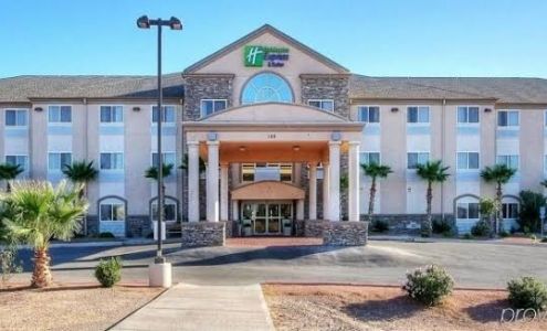 Holiday Inn Express & Suites Alamogordo, an IHG Hotel