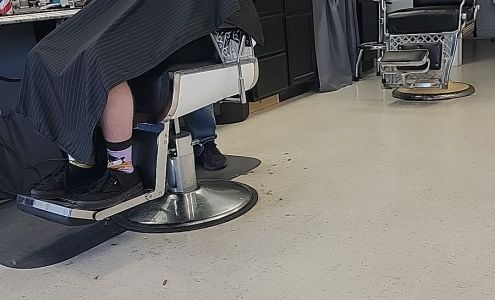 Kelby's Barber Shop 1501-B Richmond Rd, Irvine Kentucky 40336