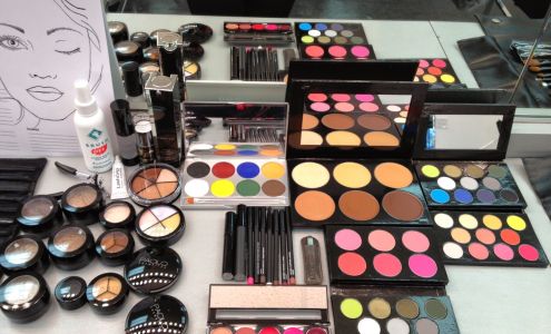 Robert Fiance Makeup Academy Perth Amboy