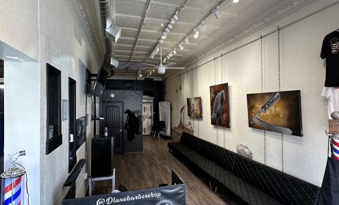 D-Luxe Barbershop | Flagstaff barbershop Next to parking lot, 18 1/2 N Leroux St, Flagstaff Arizona 86001