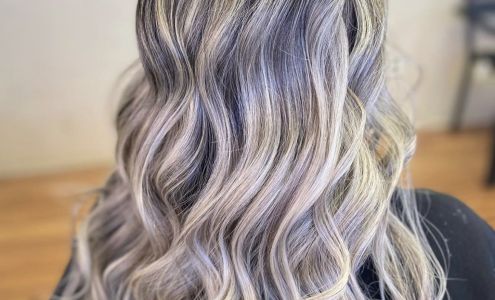 Estetica Beauty Salon 102 Denver Ave, Levelland Texas 79336