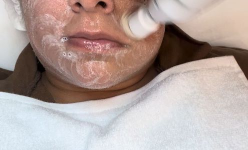 Aranza Spa 801 E Fern Ave STE 154, McAllen Texas 78501