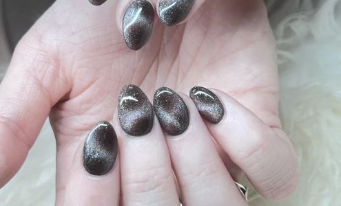 SUPERIOR NAILS & SPA