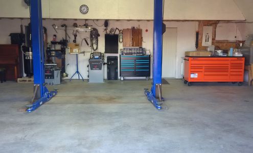 Loewen Cars Mile 90 W 3140, Cartwright Manitoba R0K 0L0