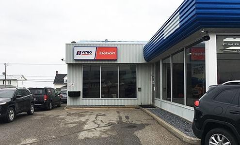 VitroPlus / Ziebart 457 Bd Ste Anne O, Sainte-Anne-des-Monts Quebec G4V 1T4