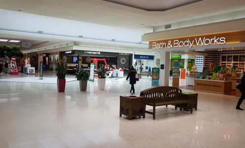 Lynden Park Mall